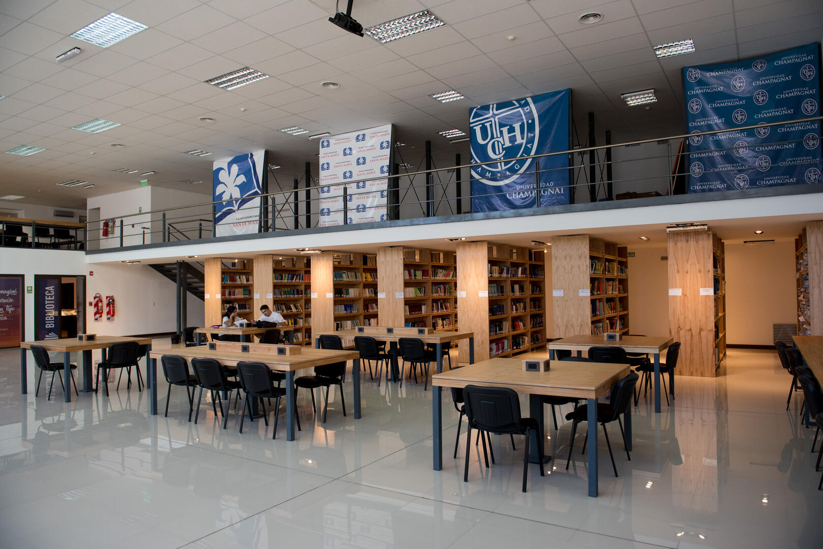 Biblioteca UCH 4